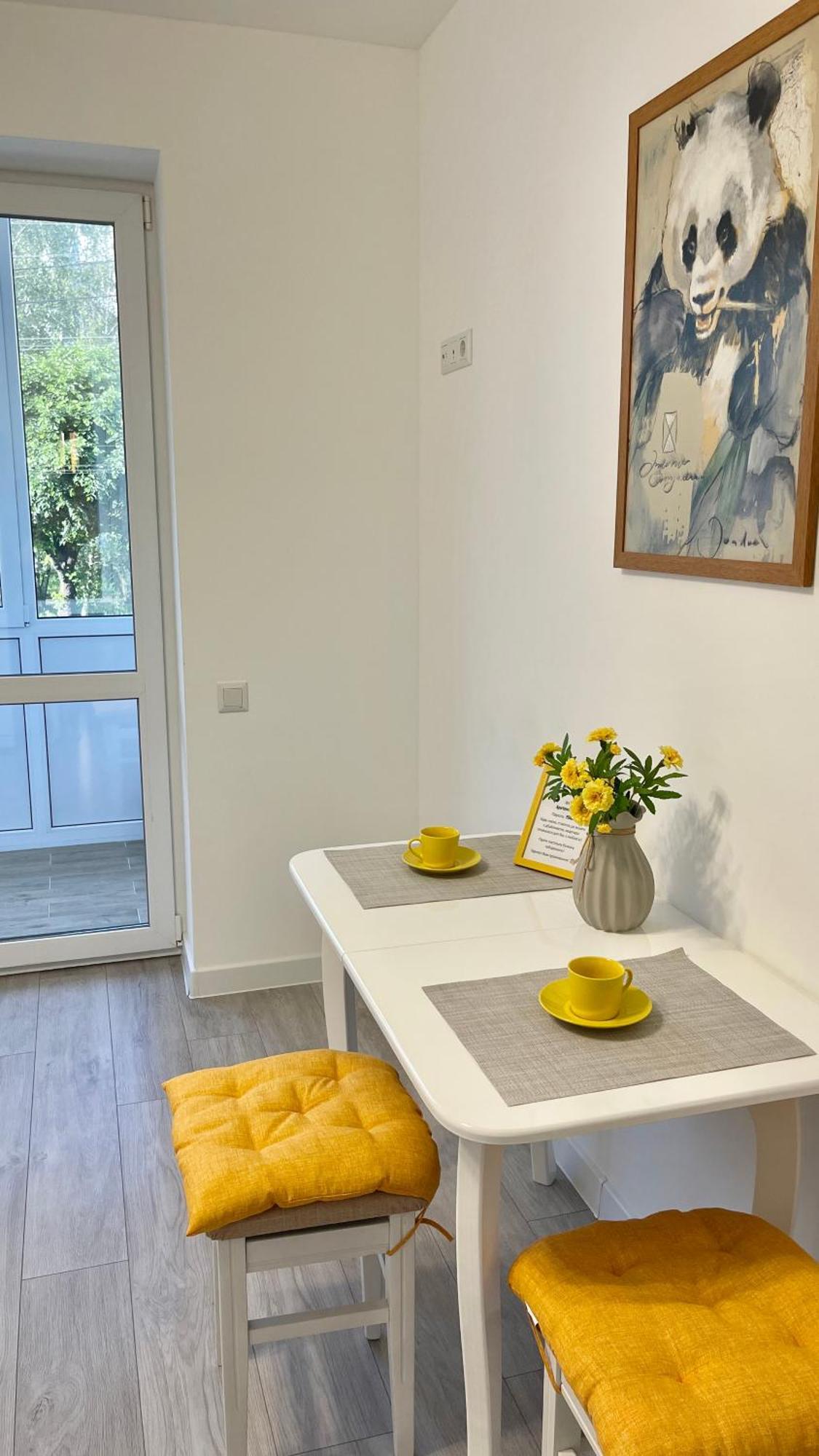 Sunny Home Apartments Апартаменти У Новобудові Поряд Медичний Центр Angelholm Дуже Чисто! Chernivtsi Εξωτερικό φωτογραφία